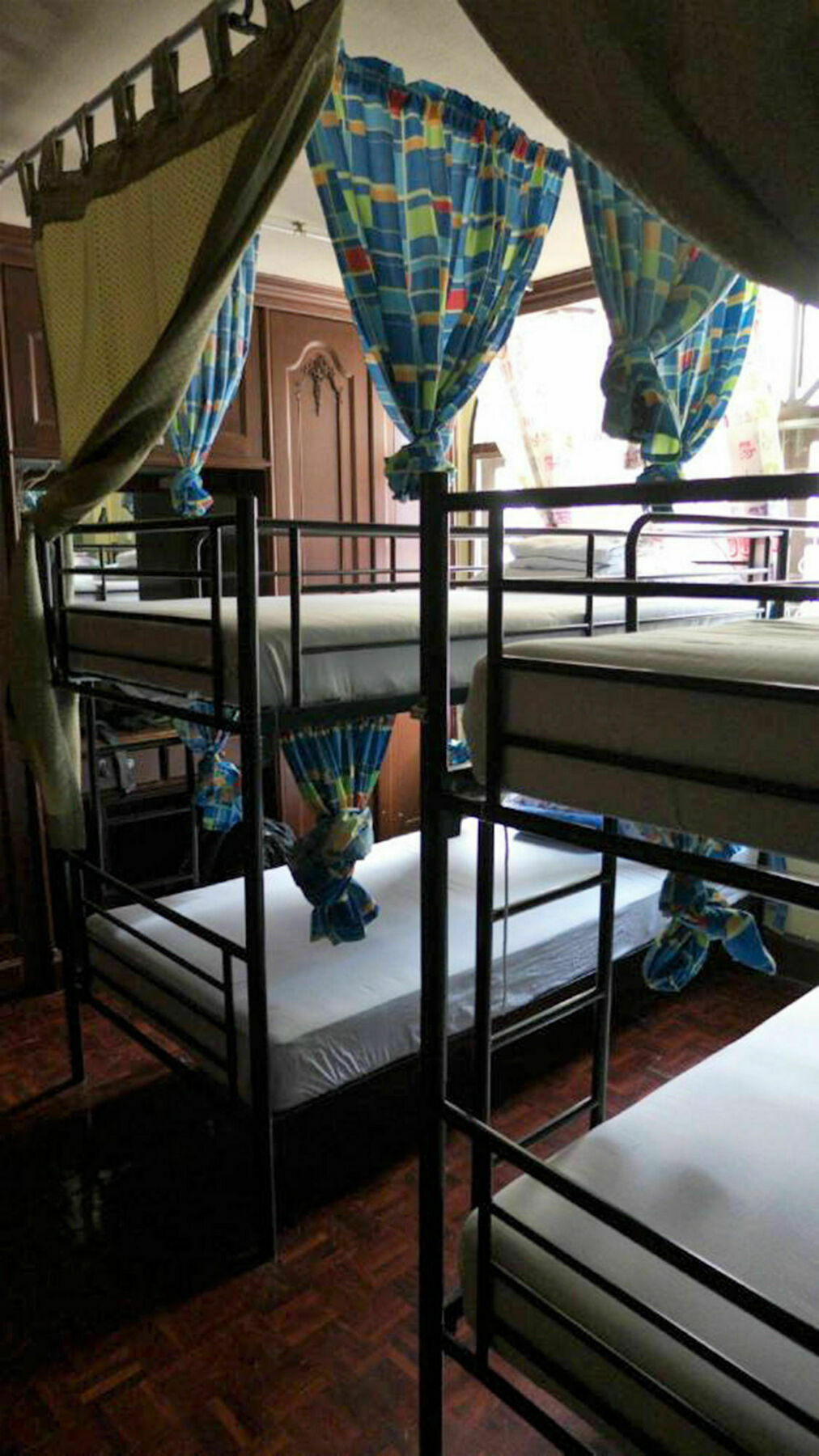 Mad Cow Hostel Бангкок Экстерьер фото